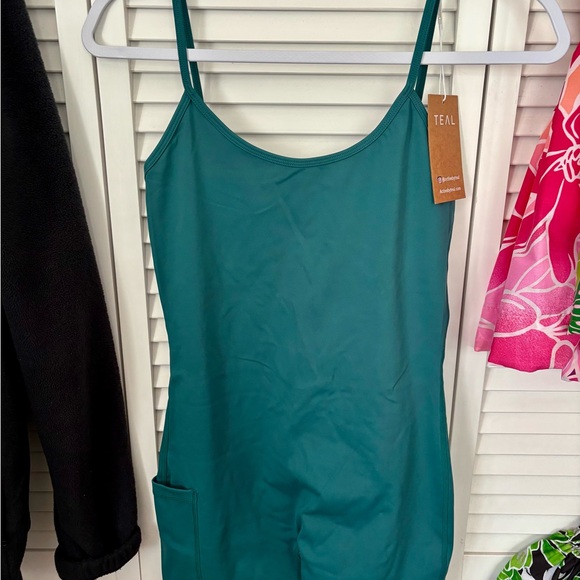 Active by Teal Women's Azure V- Back Jumpsuit - Picture 1 of 3